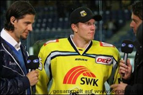 Servus TV - Eishockey im Free-TV. Eine tolle Sache. Vor allem die Cable Guys bringen einen zum Schmunzeln. Nur das Power Break ... ;-)