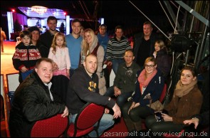 Aber auch gemeinsam mit der Familie enstpannen stärkt den Teamgeist. Z.B. beim Teamdinner oder Weihnachtszirkus.  