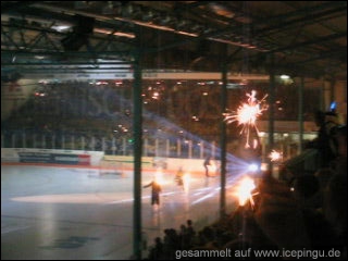 ... und Lichter-Show ...