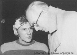 Willi Münstermann im Gespräch mit Erich Konecki.