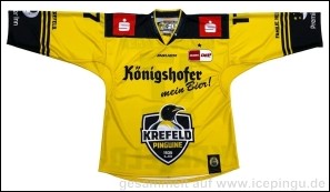Saison-Trikot heim hell - Werbung Königshofer