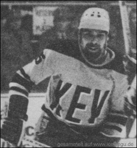 Saison-Trikot erste Ausführung hell